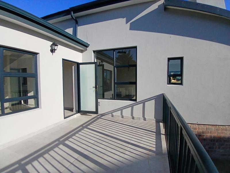 4 Bedroom Property for Sale in Stilbaai Wes Western Cape